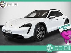 Vit Begagnad 2022 Porsche Taycan Cross Turismo Sedan | 678 900 kr (Marknadspris)