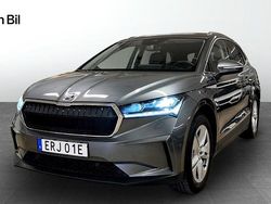 Grå Begagnad 2023 Skoda Enyaq iV SUV | 389 900 kr (Bra pris)