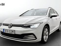 Vit Begagnad 2023 VW Golf VIII Kombi | 269 900 kr (Bra pris)