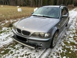 Silbergrau metallic Begagnad 2003 BMW 330 Kombi | 25 000 kr