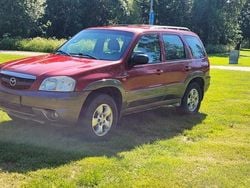 Röd Begagnad 2001 Mazda Tribute SUV | 10 000 kr