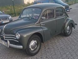 Grön Begagnad 1954 Renault 4CV Sedan | 89 000 kr