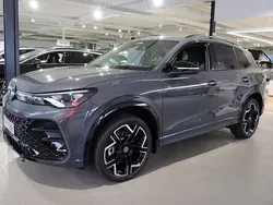 Grå Ny 2024 VW Tiguan R-line SUV | 625 300 kr (Dyr)