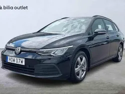 Svart Begagnad 2021 VW Golf VIII Kombi | 219 900 kr