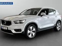 Silver Begagnad 2022 Volvo XC40 SUV | 339 900 kr (Lite dyr)