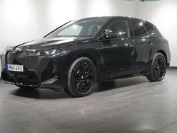 Svart Begagnad 2025 BMW iX Efficient Dynamics SUV | 1 049 900 kr