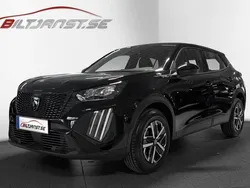 Svart Ny 2024 Peugeot 2008 Style SUV | 279 900 kr (Marknadspris)
