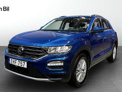 Blå (ravennablue metallic) Begagnad 2019 VW T-Roc Style SUV | 199 900 kr (Marknadspris)