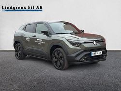 Grön metallic/ svart Ny 2025 Suzuki Vitara SUV | 498 800 kr