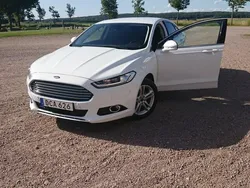 Vit Begagnad 2017 Ford Mondeo Business Edition Halvkombi | 165 000 kr (Marknadspris)