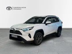 Vit Begagnad 2024 Toyota RAV4 Hybrid Executive SUV | 454 900 kr (Bra pris)