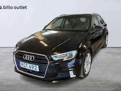 Svart Begagnad 2016 Audi A3 Sportback Proline Halvkombi | 159 900 kr (Lite dyr)