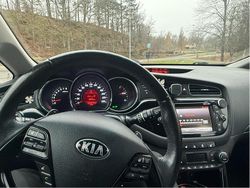 Grå Begagnad 2013 Kia Ceed Comfort Halvkombi | 85 000 kr (Marknadspris)