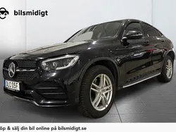 Svart Begagnad 2020 Mercedes GLC300e AMG line Sportkupé | 389 800 kr (Marknadspris)