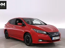 Röd Begagnad 2022 Nissan Leaf 360º Halvkombi | 189 900 kr (Marknadspris)
