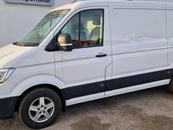 Vit (candyvit) Begagnad 2018 VW Crafter Van | 269 000 kr (Marknadspris)