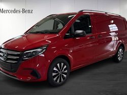 Röd Ny 2025 Mercedes Vito Minibuss | 736 250 kr (Marknadspris)
