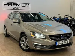 Ljusbrun (brun) Begagnad 2014 Volvo V60 Momentum Kombi | 129 900 kr (Marknadspris)