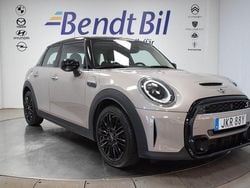 Grå Begagnad 2022 Mini Cooper S Halvkombi | 254 500 kr (Dyr)