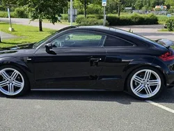 Svart Begagnad 2013 Audi TT Comfort Sportkupé | 179 000 kr (Marknadspris)