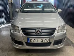 Silver Begagnad 2010 VW Passat Kombi | 53 900 kr (Lite dyr)
