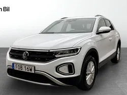 Vit Begagnad 2022 VW T-Roc Life SUV | 259 900 kr (Marknadspris)