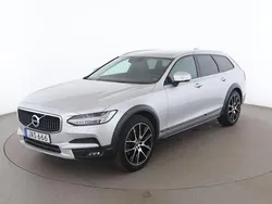 Silver Begagnad 2018 Volvo V90 CC Momentum Kombi | 369 000 kr (Marknadspris)