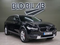 Svart Begagnad 2018 Volvo V90 CC Kombi | 299 900 kr (Bra pris)