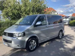Silver Begagnad 2014 VW Multivan Comfortline Minibuss | 118 000 kr