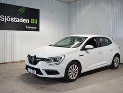 Vit Begagnad 2017 Renault Mégane IV Halvkombi | 119 900 kr (Bra pris)