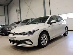 Vit Begagnad 2020 VW Golf VII Edition Halvkombi | 249 400 kr (Lite dyr)