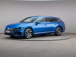 Blå (kingfisher blue (metallic)) Begagnad 2022 VW Arteon R-line Kombi | 299 000 kr (Marknadspris)