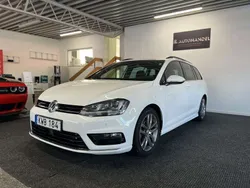 Vit Begagnad 2015 VW Golf VII GT Kombi | 134 900 kr (Marknadspris)