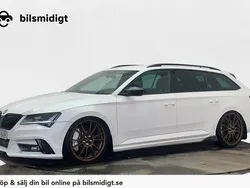 Vit Begagnad 2016 Skoda Superb RS Kombi | 333 333 kr