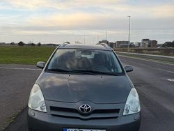 Begagnad 2005 Toyota Corolla Verso Minibuss | 40 000 kr (Bra pris)