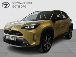 Gul Begagnad 2021 Toyota Yaris Cross Edition SUV | 294 900 kr (Marknadspris)