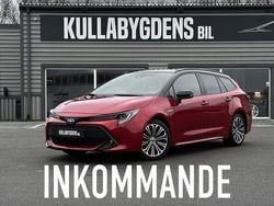 Röd Begagnad 2019 Toyota Corolla Style Kombi | 229 000 kr (Marknadspris)