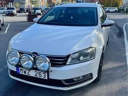 Vit Begagnad 2013 VW Passat Kombi | 69 000 kr (Bra pris)