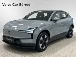 Grå Begagnad 2024 Volvo EX30 Single Motor Extended Range SUV | 389 900 kr (Bra pris)