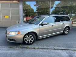 Ljusbrun Begagnad 2010 Volvo V70 Momentum Kombi | 69 900 kr (Bra pris)