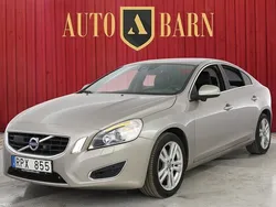 Ljusbrun Begagnad 2011 Volvo S60 Summum Sedan | 119 900 kr (Marknadspris)