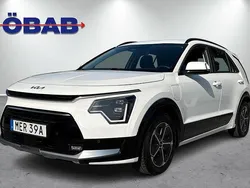 Vit Begagnad 2022 Kia Niro Advance SUV | 289 900 kr (Lite dyr)