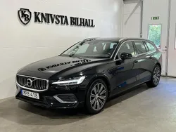 Svart Begagnad 2020 Volvo V60 Inscription Kombi | 307 800 kr (Marknadspris)