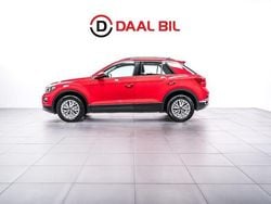 Röd Begagnad 2021 VW T-Roc SUV | 229 700 kr (Bra pris)