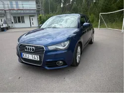 Blå Begagnad 2011 Audi A1 Halvkombi | 70 000 kr (Superpris)