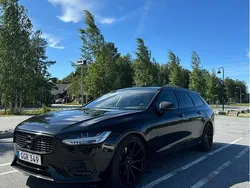 Svart Begagnad 2018 Volvo V90 R-Design Kombi | 339 000 kr (Lite dyr)