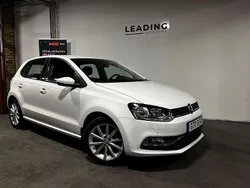 Vit Begagnad 2016 VW Polo Halvkombi | 99 900 kr (Marknadspris)