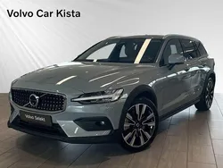 Grå Begagnad 2024 Volvo V60 CC Plus Kombi | 469 900 kr (Bra pris)