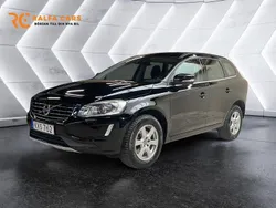 Svart Begagnad 2015 Volvo XC60 Momentum SUV | 139 000 kr (Marknadspris)
