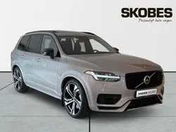 Silver Ny 2025 Volvo XC90 Ultra SUV | 934 800 kr (Marknadspris)